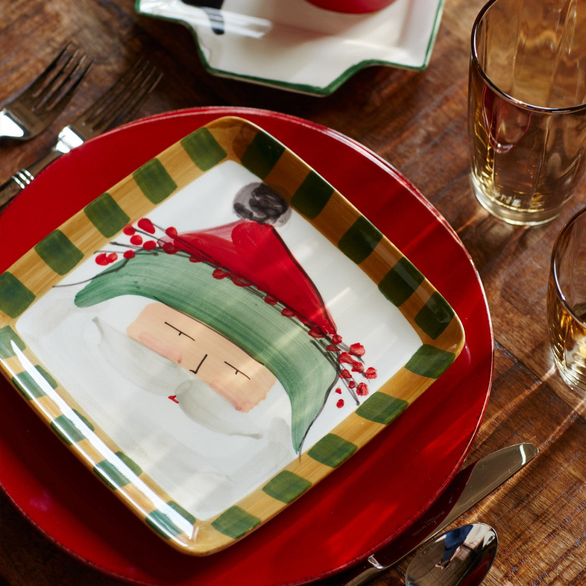 Vietri Old St. Nick Salad Plates - Thumbnail 4